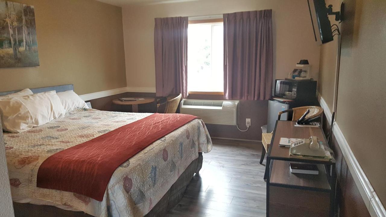 Motel Hillcrest 2*